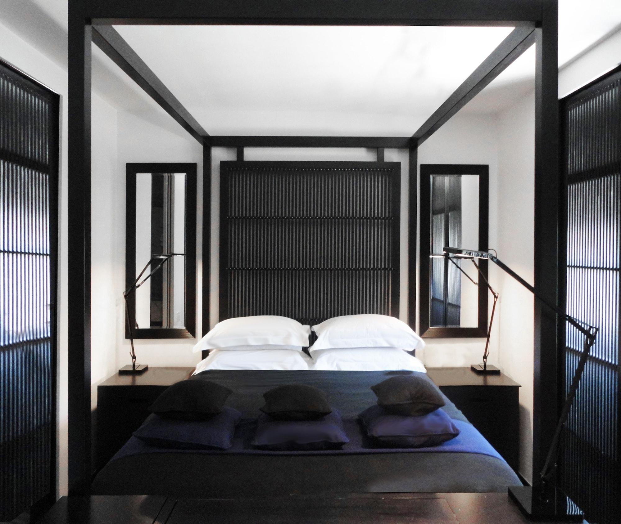 La West - Hyde Park Hotel Londres